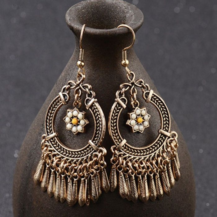 Vintage silver gold metal earrings - 2