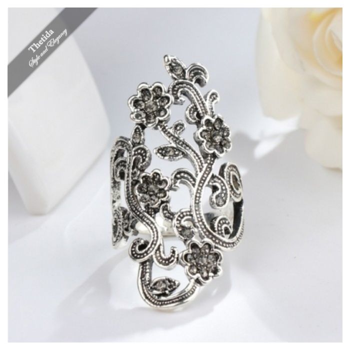 Antique Silver Crystal Flower Ring - 1
